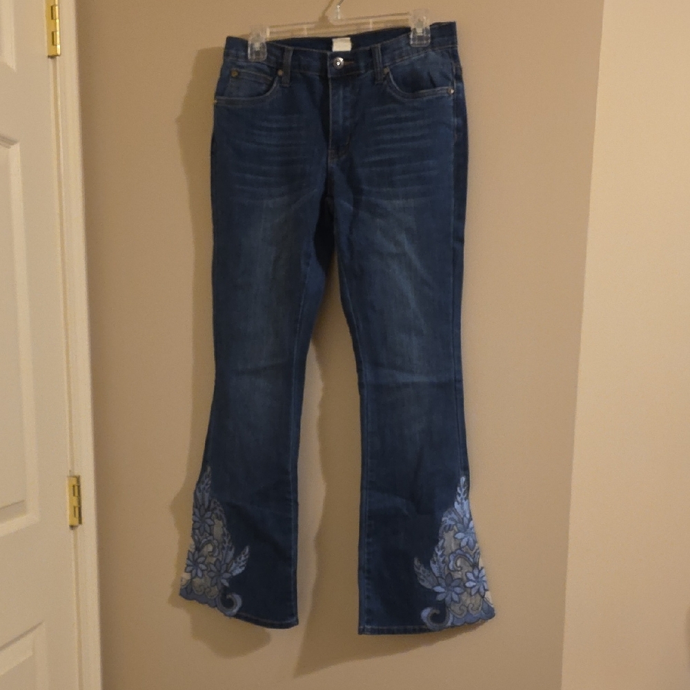 Ladies Jeans With Lace Applique Hem